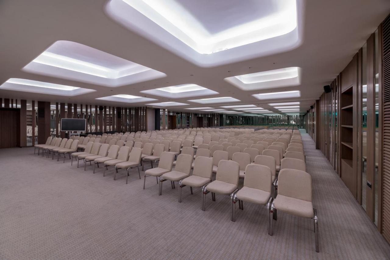 Hotel Wyndham Ahmedabad Shela Exteriér fotografie