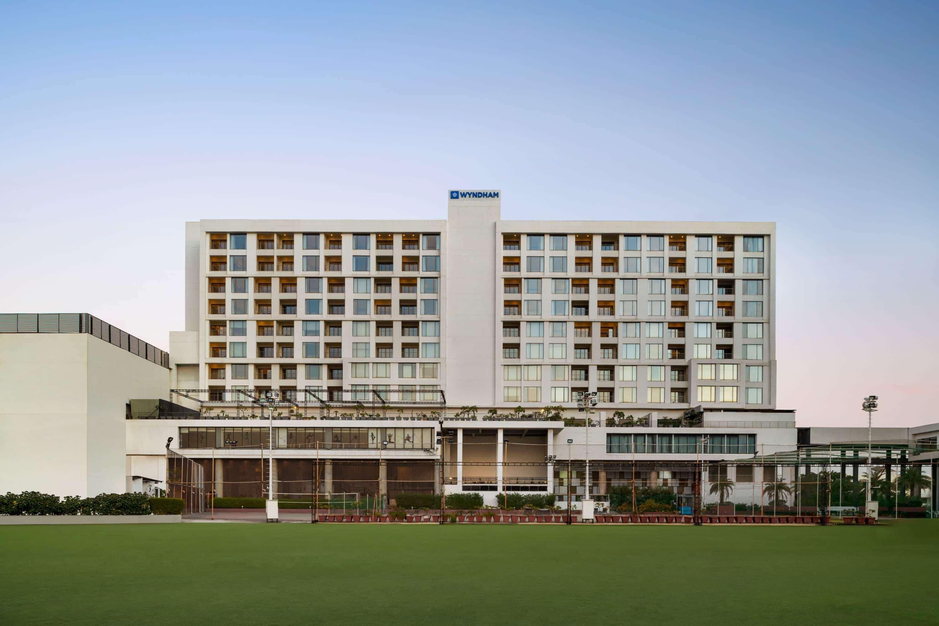 Hotel Wyndham Ahmedabad Shela Exteriér fotografie