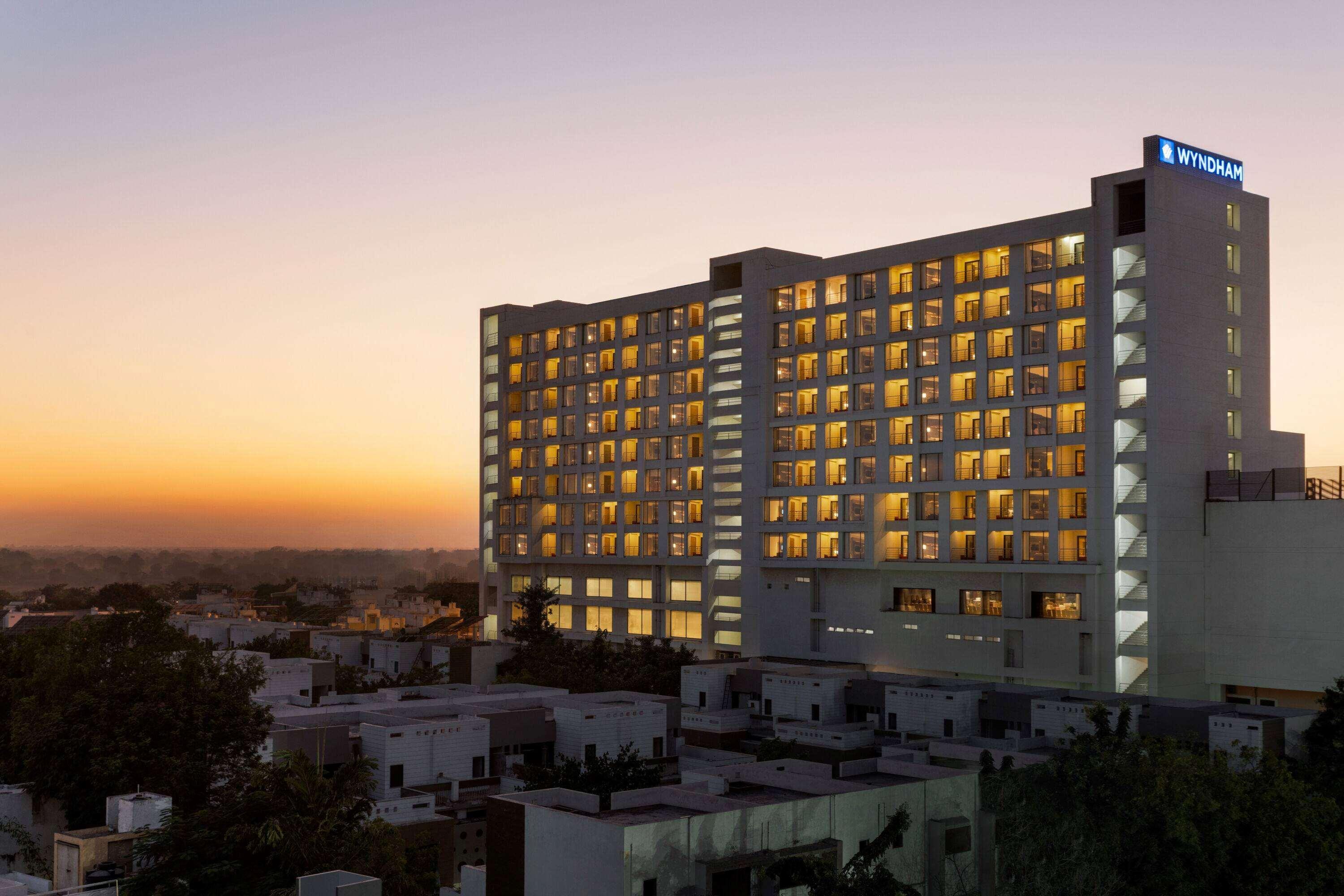 Hotel Wyndham Ahmedabad Shela Exteriér fotografie