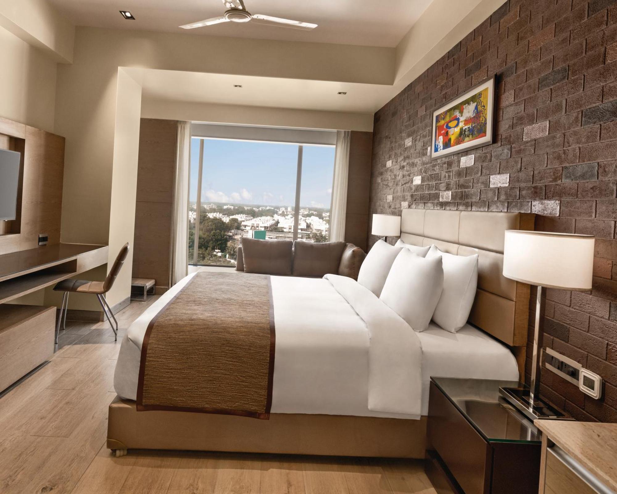 Hotel Wyndham Ahmedabad Shela Exteriér fotografie